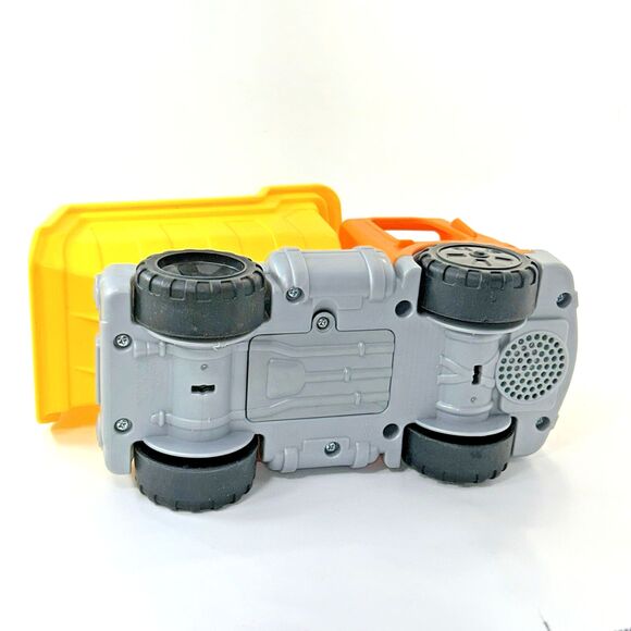 Fisher Price Little People Work Together Dump Truck Construction Sounds Work - Picture 7 of 8